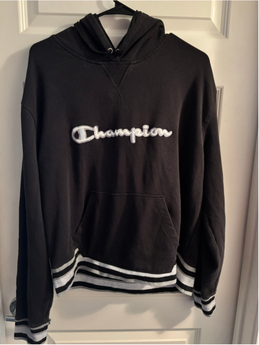 Champion Elite Men’s XXL Black Pullover Hoodie Striped Trim Script Logo Retro 2X